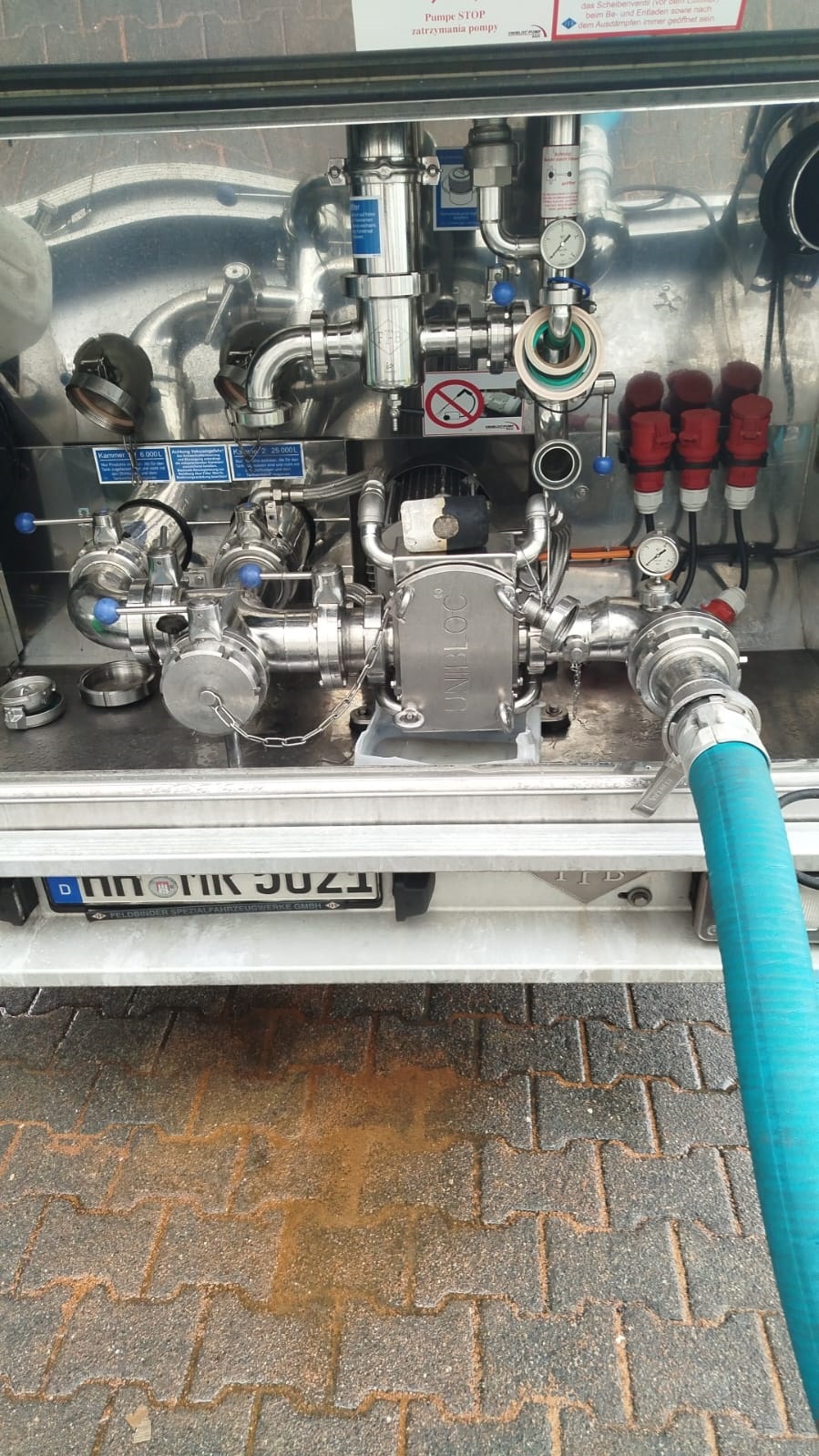 Transport Vehicle 12