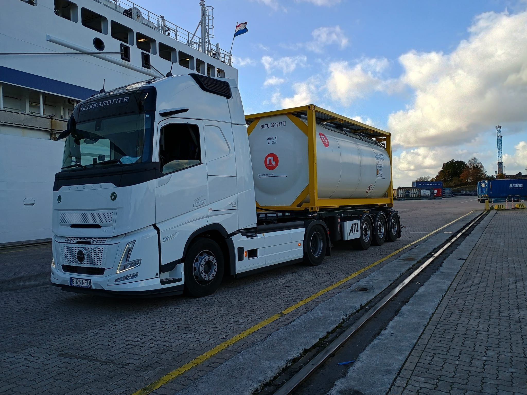 Transport Vehicle 6