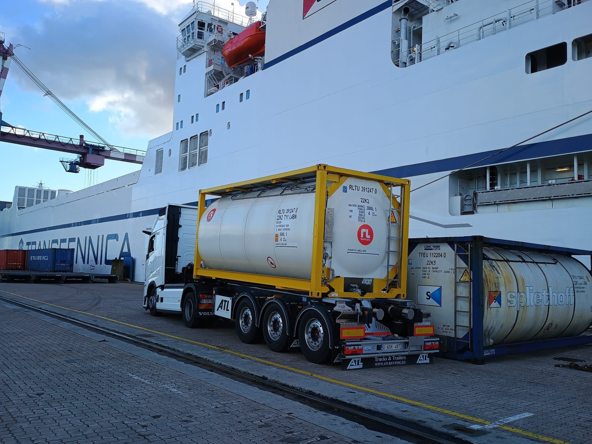 Transport Vehicle 8